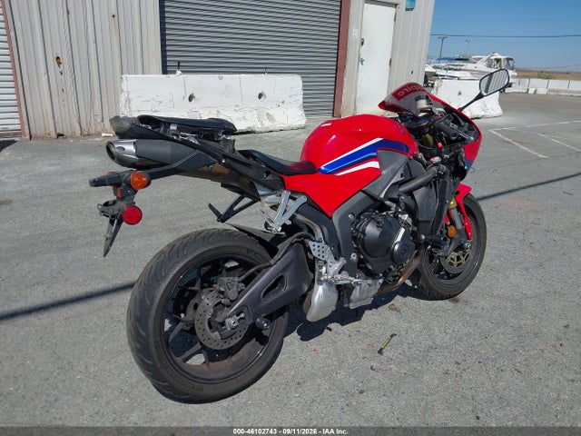 2021 HONDA CBR600 RR 4