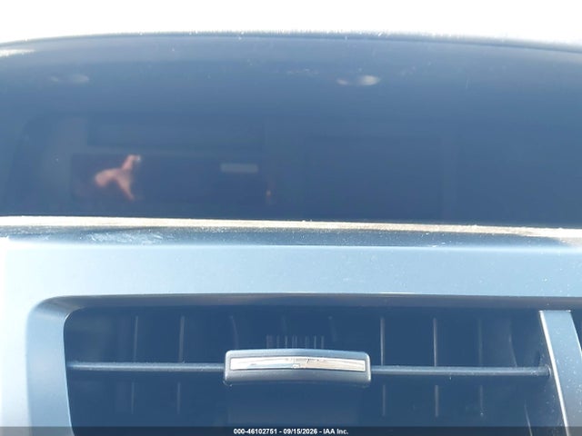 2017 TOYOTA PRIUS V THREE 7