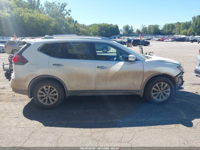 2017 NISSAN ROGUE SV 13