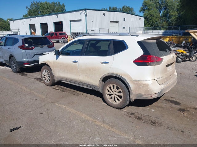 2017 NISSAN ROGUE SV 3