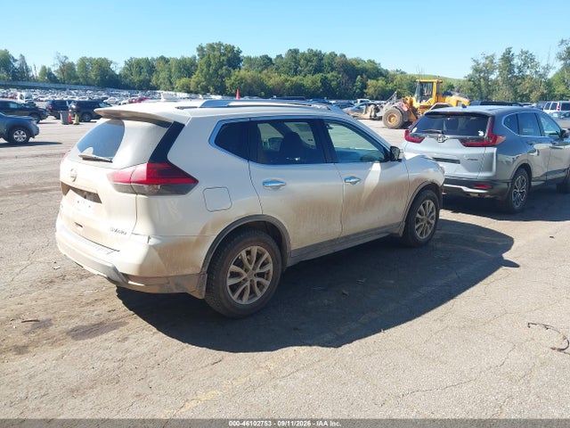 2017 NISSAN ROGUE SV 4
