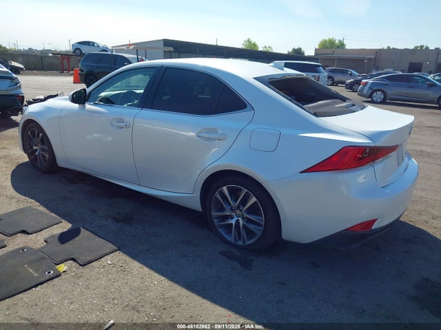 2019 LEXUS IS 300 3