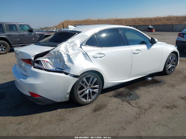 2019 LEXUS IS 300 4