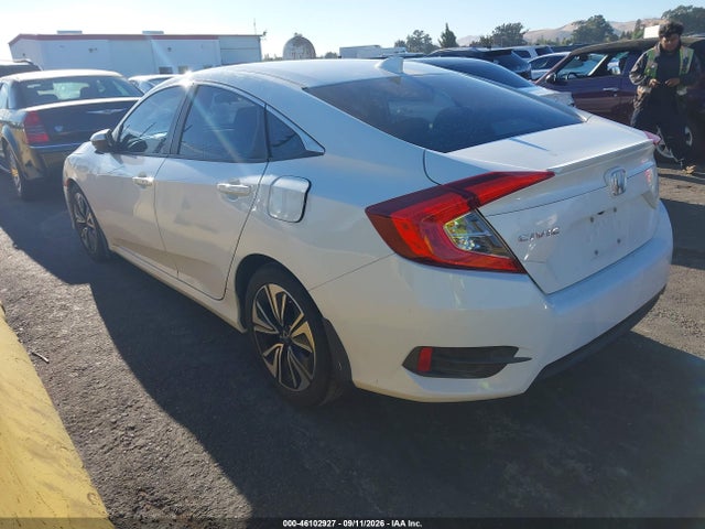 2016 Honda CIVIC EX-T — фото 3