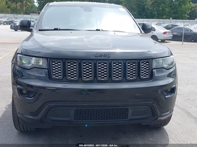 2017 JEEP GRAND CHEROKEE ALTITUDE 4X2 12