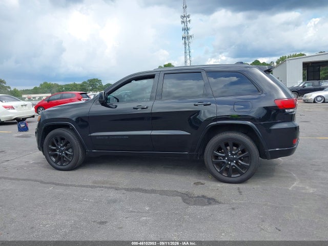2017 JEEP GRAND CHEROKEE ALTITUDE 4X2 14
