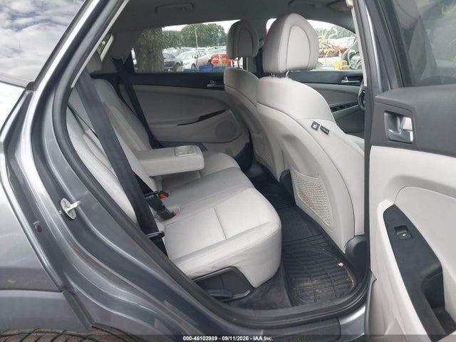 2017 HYUNDAI TUCSON SPORT 8
