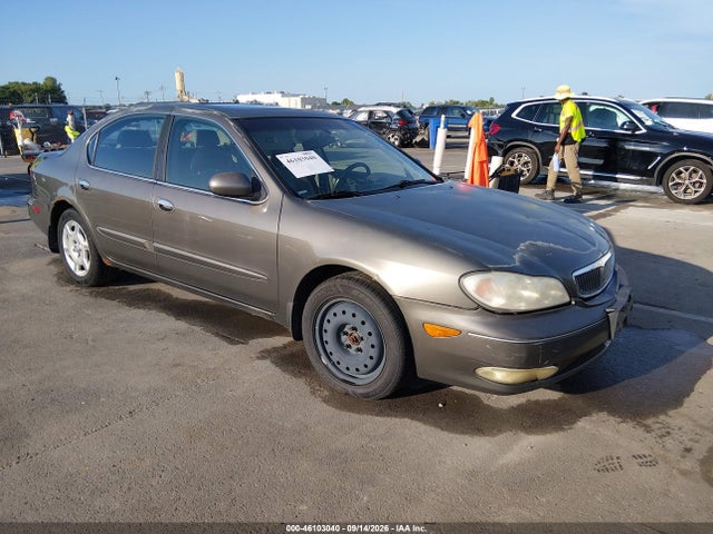2001 INFINITI I30 LUXURY