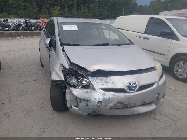 2010 TOYOTA PRIUS III