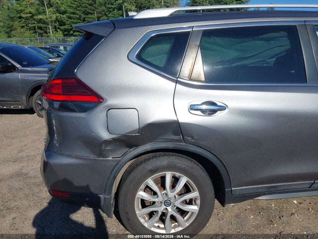 2017 NISSAN ROGUE SV 17