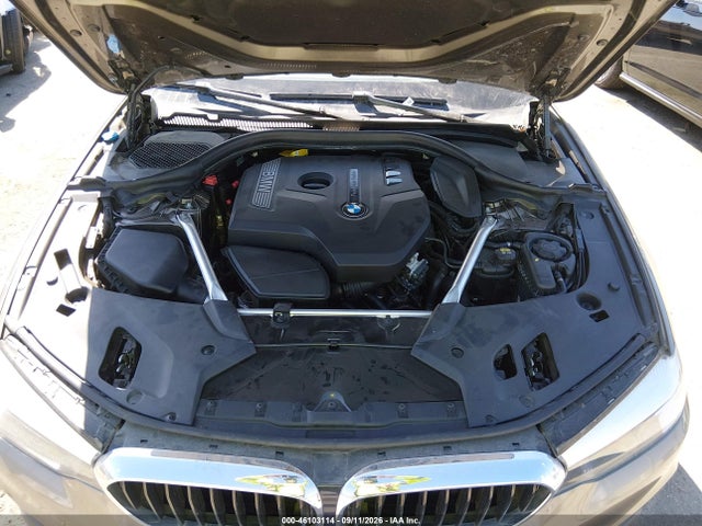 2018 BMW 530I 10