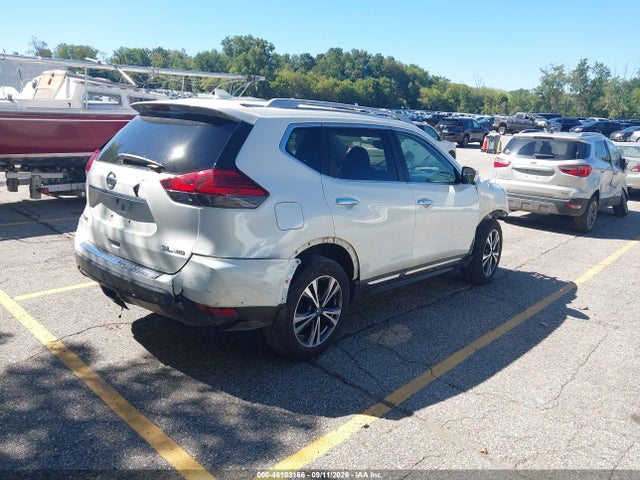 2017 NISSAN ROGUE SL 4