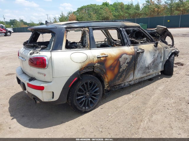 2017 MINI CLUBMAN COOPER S 4