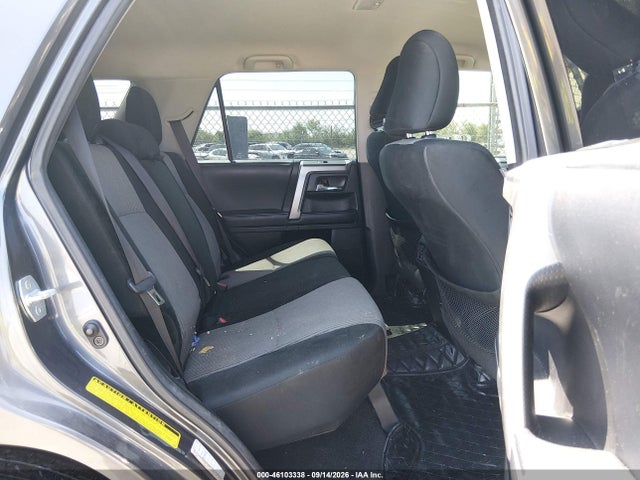 2019 TOYOTA 4RUNNER SR5 8