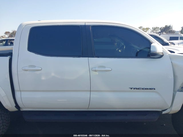 2017 TOYOTA TACOMA TRD SPORT 13