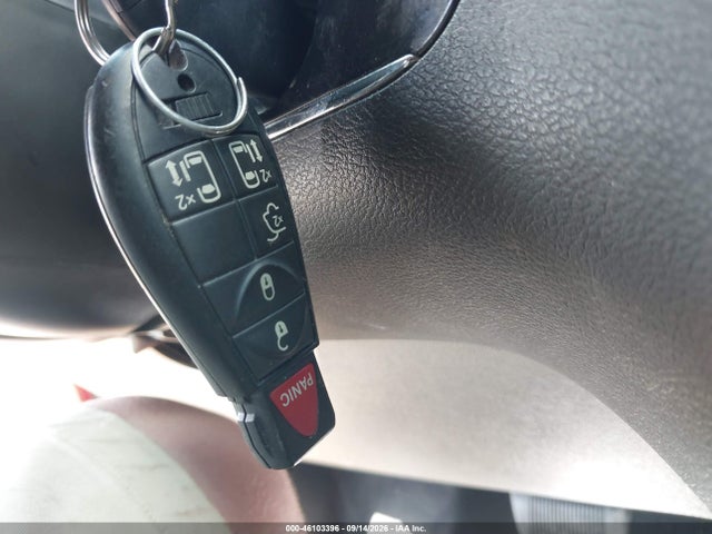 2017 DODGE GRAND CARAVAN SXT 11