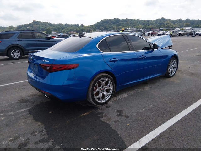 2021 ALFA ROMEO GIULIA TI AWD 4