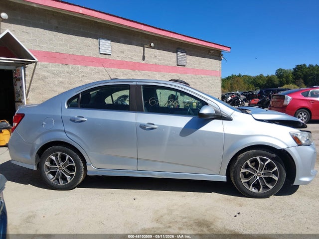 2017 CHEVROLET SONIC LT AUTO 13