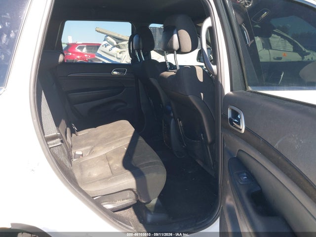 2018 JEEP GRAND CHEROKEE LAREDO 4X4 8