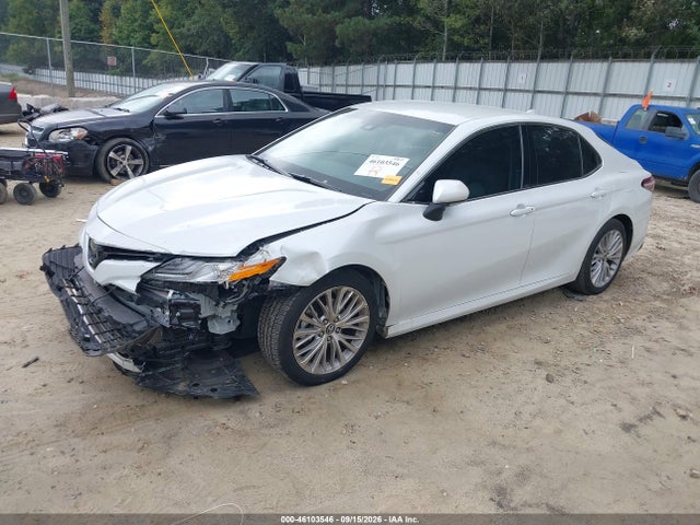 2018 TOYOTA CAMRY XLE 2