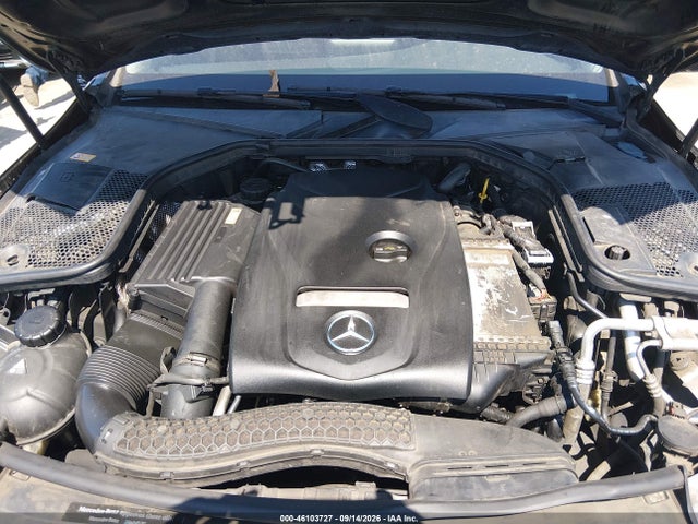 2016 Mercedes-BENZ C 300 — фото 10