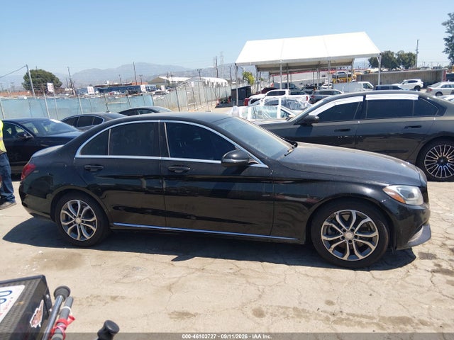 2016 Mercedes-BENZ C 300 — фото 13