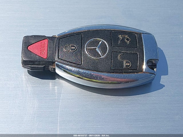 2016 Mercedes-BENZ C 300 — фото 11