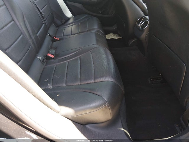 2016 Mercedes-BENZ C 300 — фото 8
