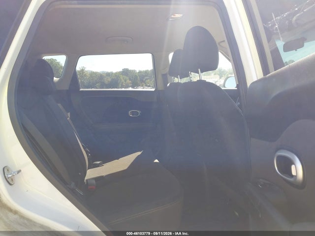 2017 KIA SOUL 8