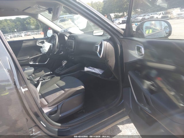 2023 KIA SOUL LX 5