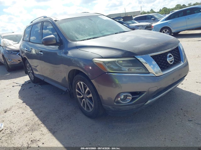 2015 NISSAN PATHFINDE SV