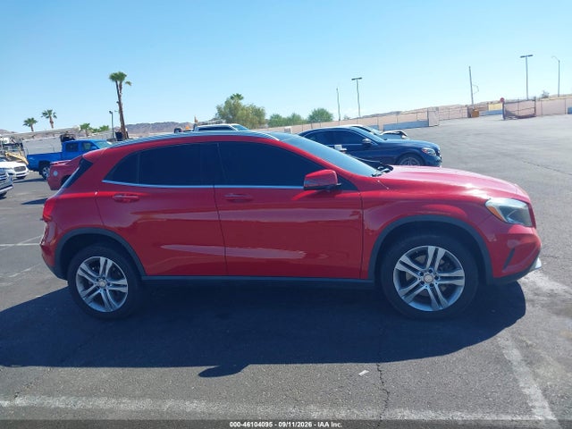 2017 MERCEDES-BENZ GLA 250 4MATIC 13