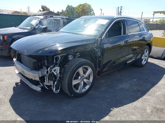 2019 AUDI E-TRON PREMIUM PLUS 2