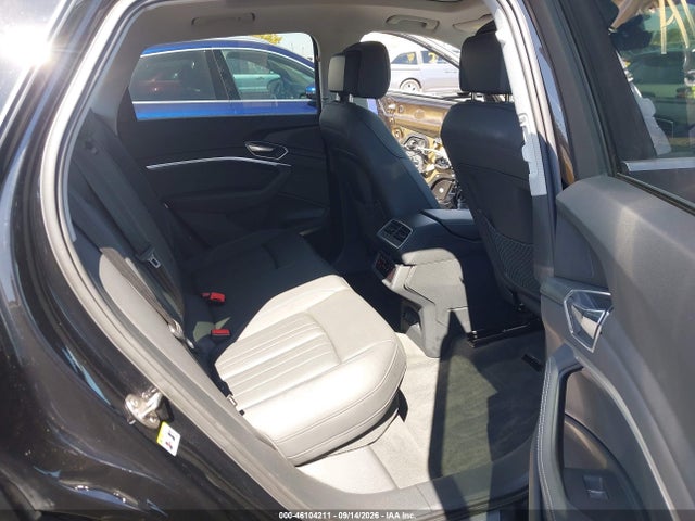 2019 AUDI E-TRON PREMIUM PLUS 8