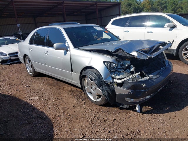 2004 LEXUS LS 