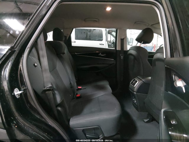 2019 KIA SORENTO 3.3L LX 8