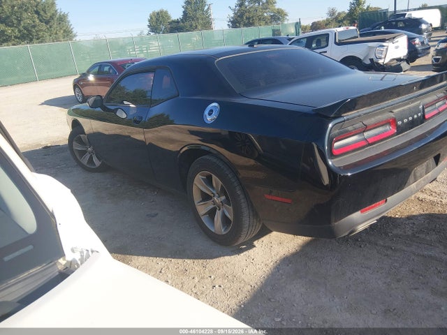 2018 DODGE CHALLENGER SXT 3