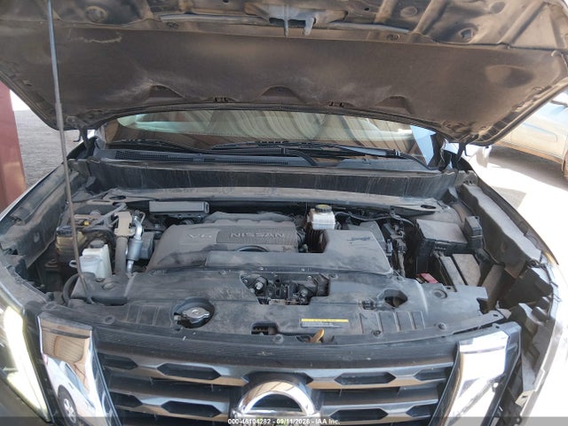 2018 NISSAN PATHFINDER SV 10