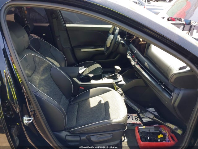 2025 KIA K4 GT-LINE 5