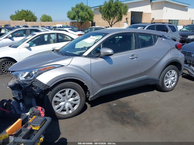2019 TOYOTA C-HR LE 15