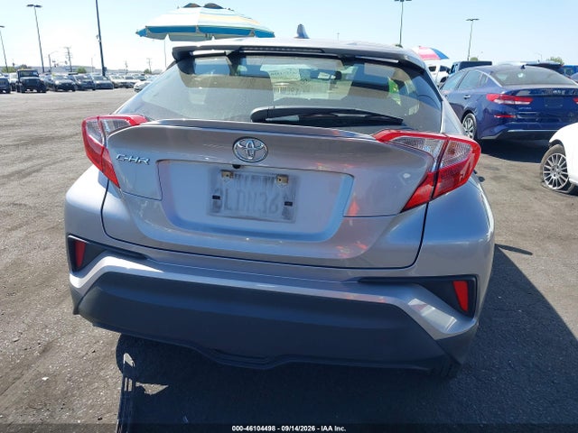 2019 TOYOTA C-HR LE 17