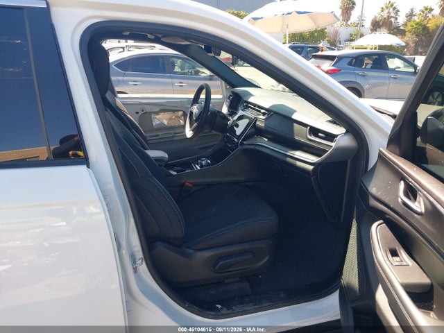 2026 JEEP GRAND CHEROKEE L LAREDO 4X2 5