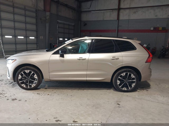 2026 VOLVO XC60 B5 PLUS 14