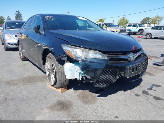 2017 TOYOTA CAMRY SE 6