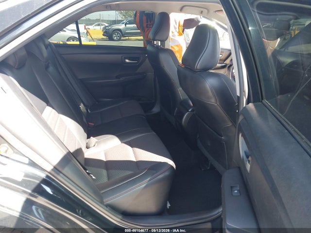 2017 TOYOTA CAMRY SE 8