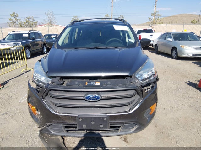 2017 FORD ESCAPE S 12