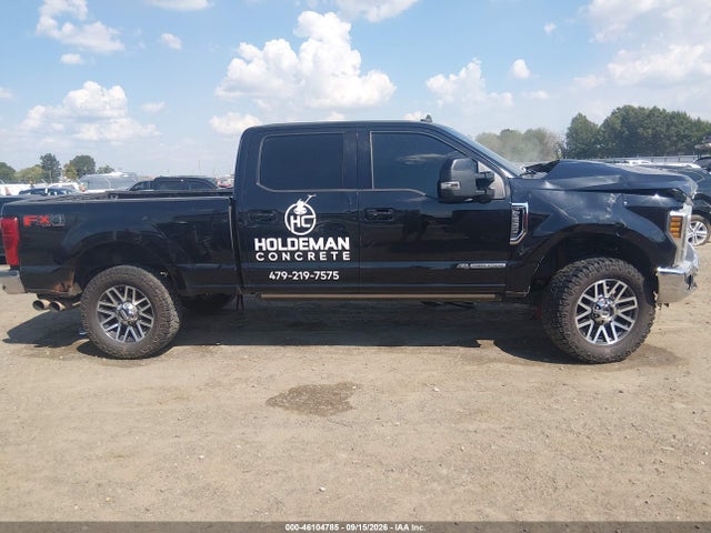 2019 FORD F-250 LARIAT 14