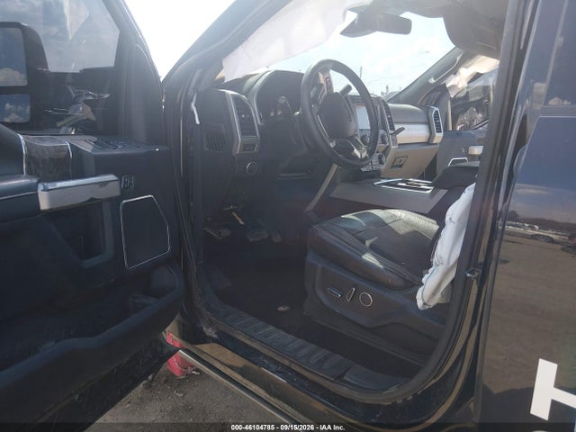 2019 FORD F-250 LARIAT 18