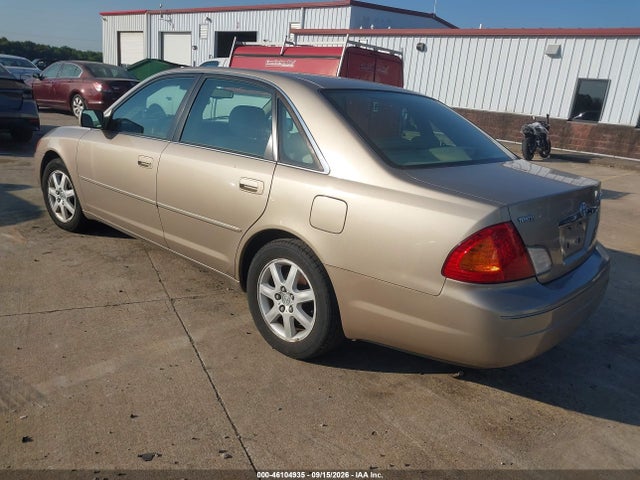 2000 Toyota AVALON XLS 照片 3
