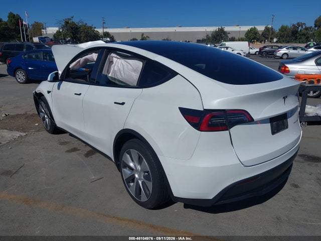 2021 TESLA MODEL Y LONG RANGE DUAL MOTOR ALL-WHEEL DRIVE 3